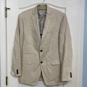 Men’s Linen, 40 Regular, Sports Coat Beige in color.